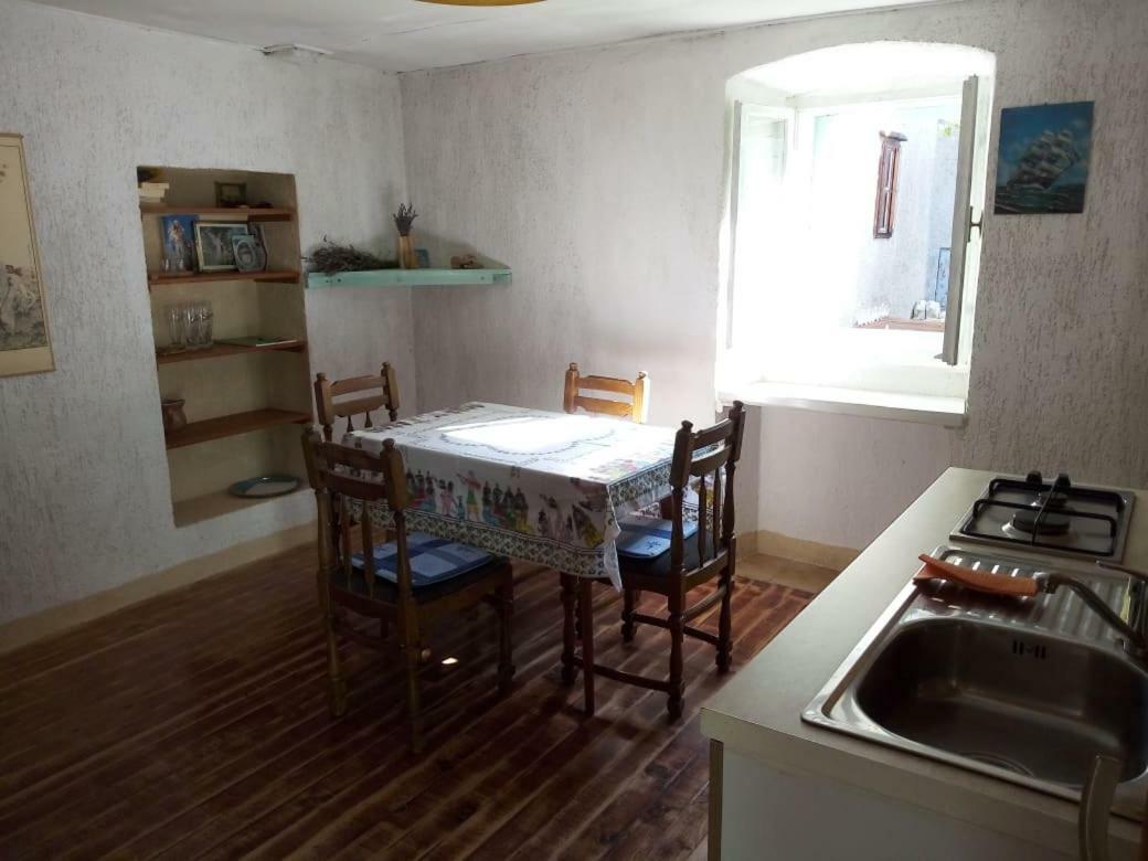 Apartman Dinko ルベニツェ エクステリア 写真